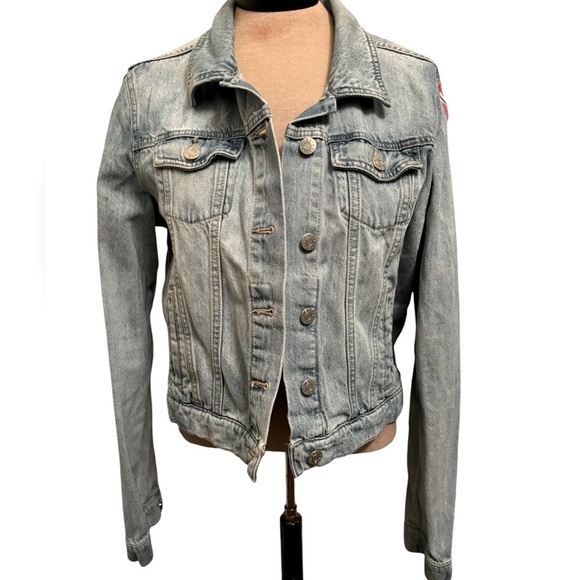 Guess Jean jacket Xl red white& blue stripe down sleeves - Picture 2 of 5